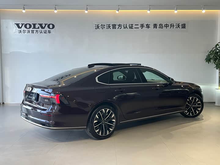 Фото 5 - Volvo S90