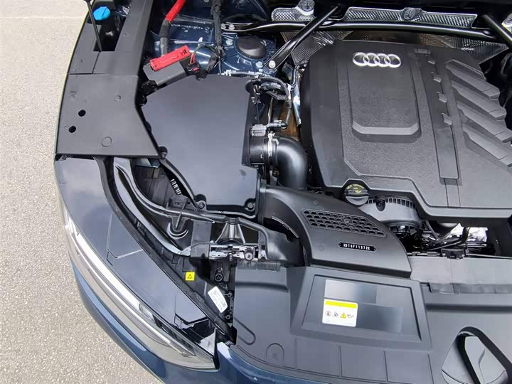 Zdjęcie 9 - Audi Q5L