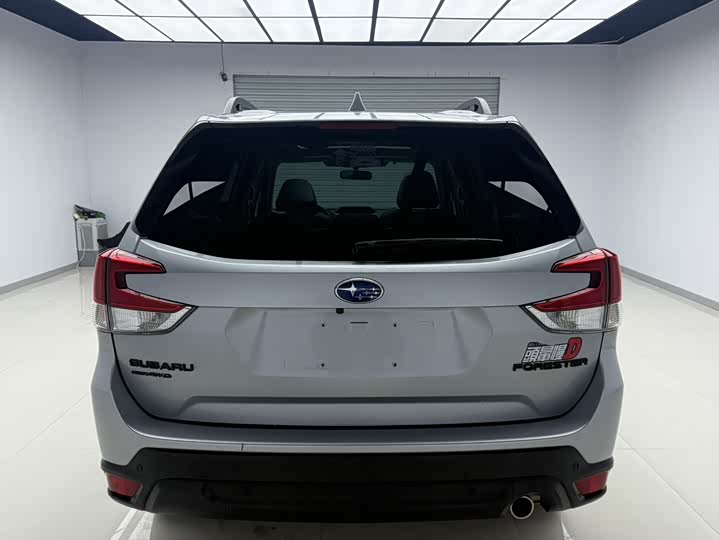 Фото 5 - Subaru Forester