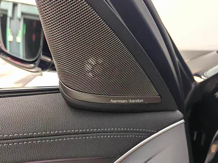 Фото 7 - BMW 5 Series