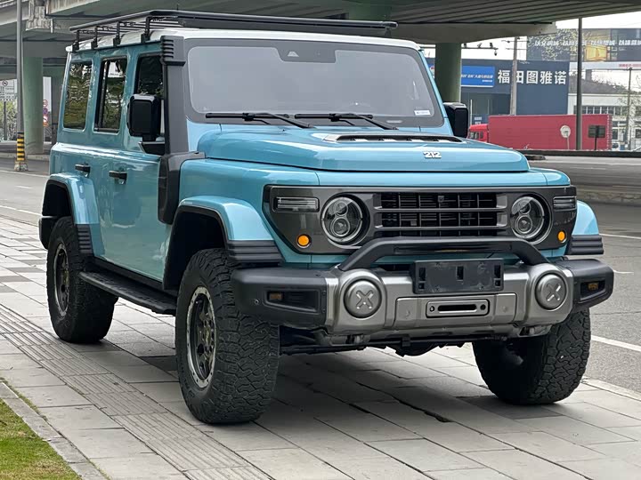 Photo 3 - BAW 212 T01