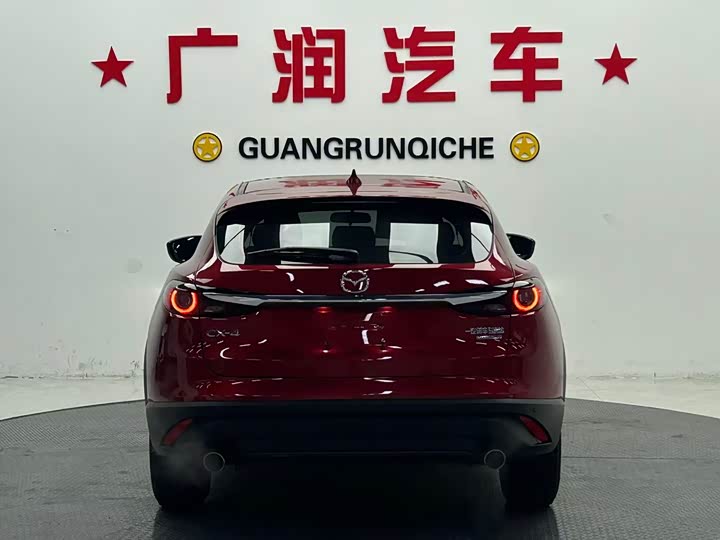 Фото 4 - Mazda CX-4