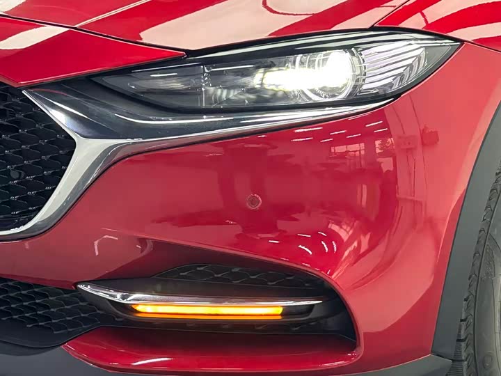 Фото 7 - Mazda CX-4