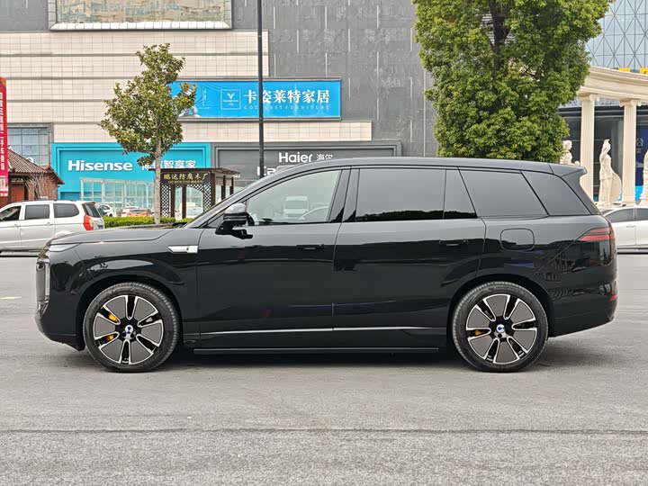 Фото 6 - Denza N8L