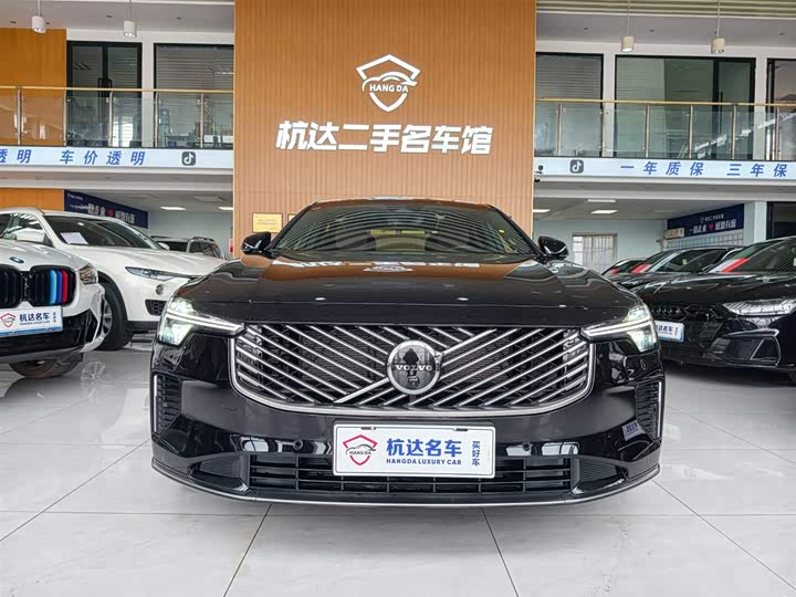 Фото 2 - Volvo S90