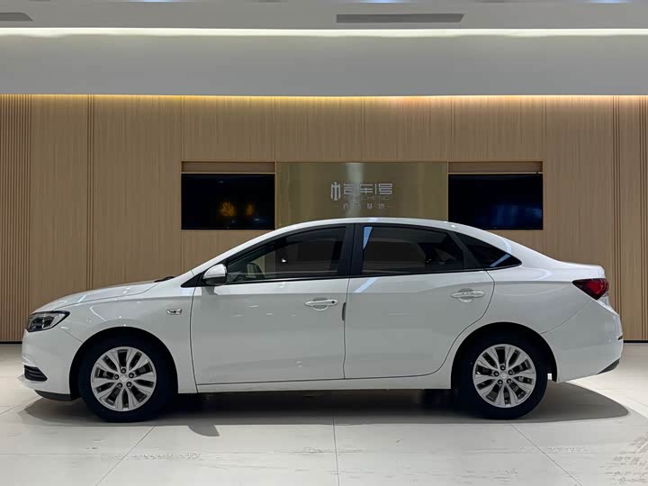 Фото 3 - Buick Excelle GT