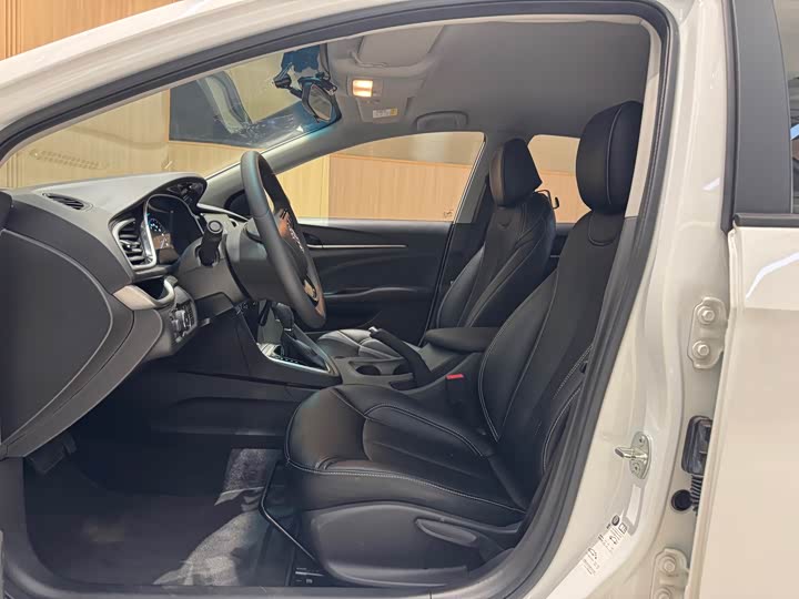 Фото 9 - Buick Excelle GT