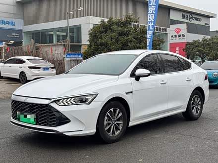 Фото 1 - BYD Qin Plus