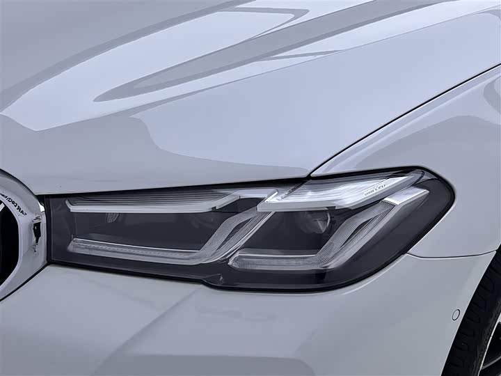 Фото 9 - BMW 5 Series