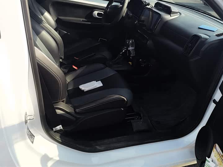 Photo 8 - Roewe Clever