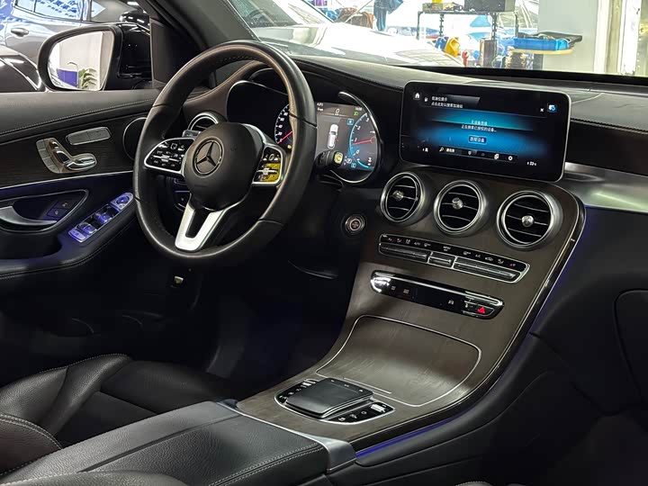 Фото 7 - Mercedes-Benz GLC-Class