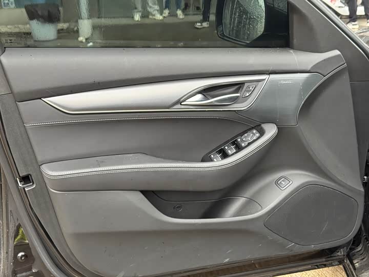 Фото 3 - Cadillac CT5