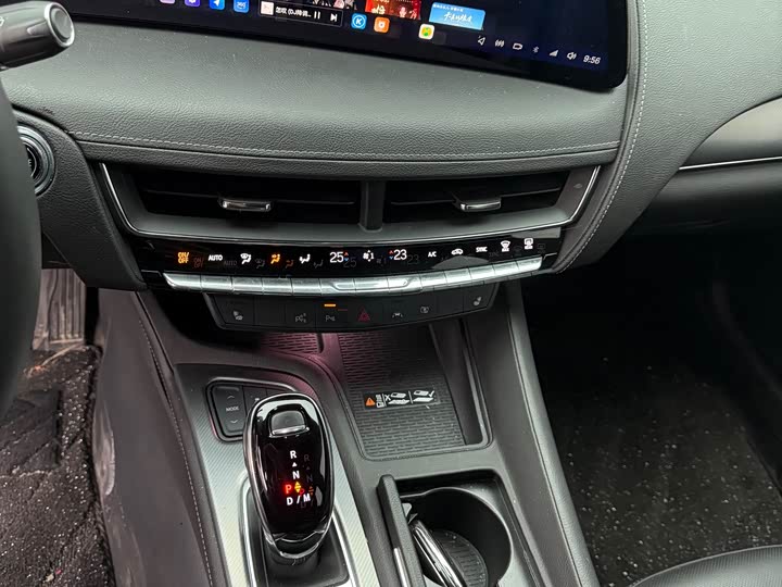 Фото 6 - Cadillac CT5