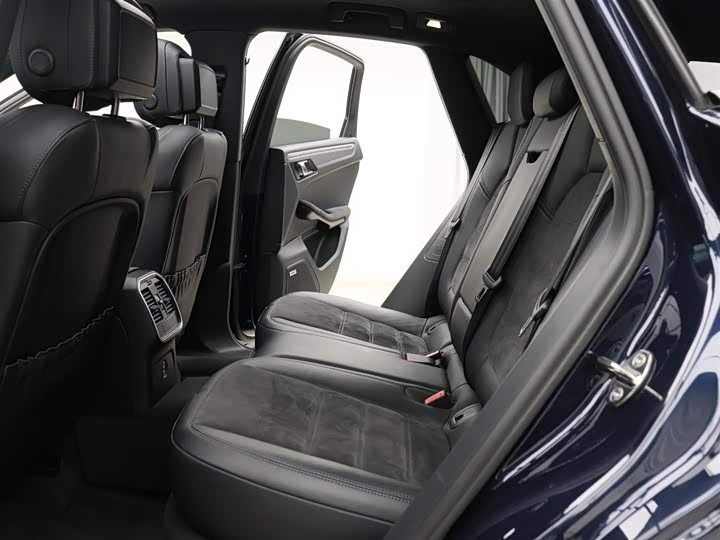 صورة 8 - Porsche Macan