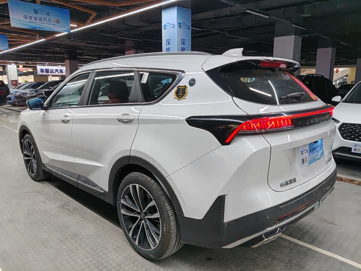 Jetour X70 Plus 2025 2025款 1.5T 旗舰版 5座