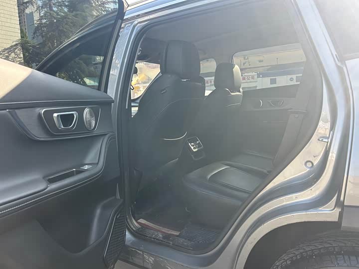 Фото 5 - Chery Tiggo 8 Plus