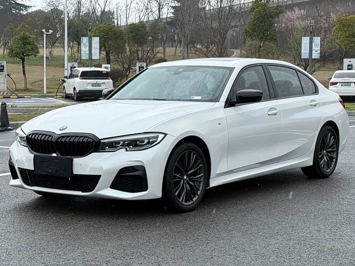 Фото 1 - BMW 3 Series