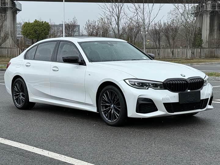 Фото 2 - BMW 3 Series