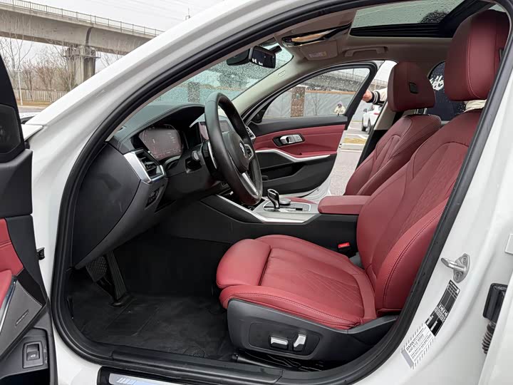 Фото 9 - BMW 3 Series