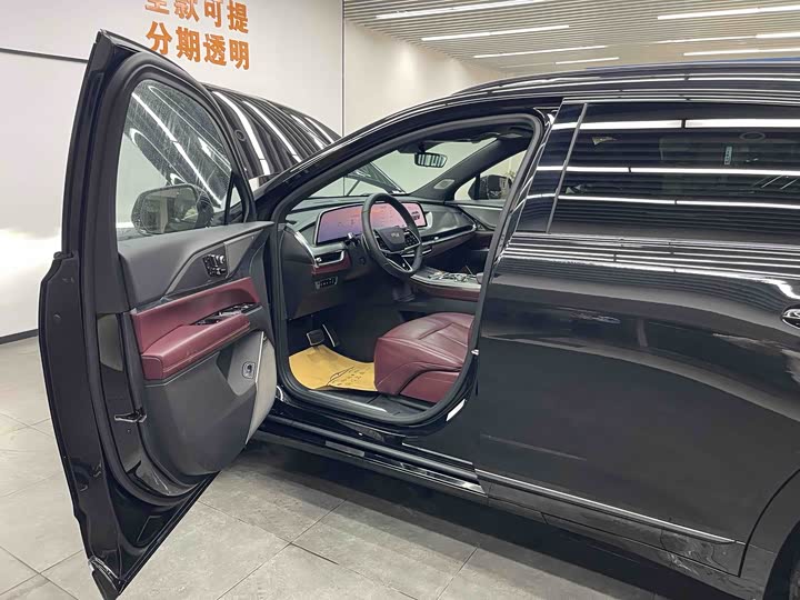 Cadillac XT5 2025 2025款 2.0T 铂金型