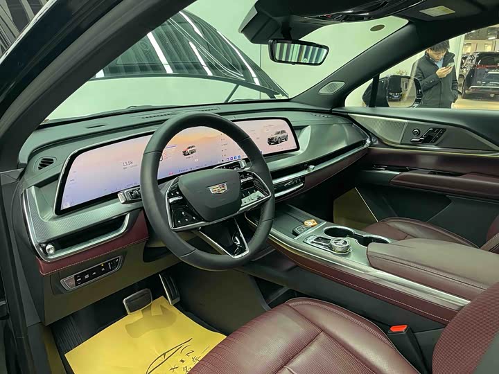 Cadillac XT5 2025 2025款 2.0T 铂金型