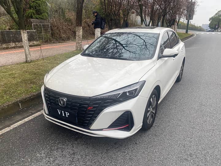 Zdjęcie 1 - Changan Eado Plus