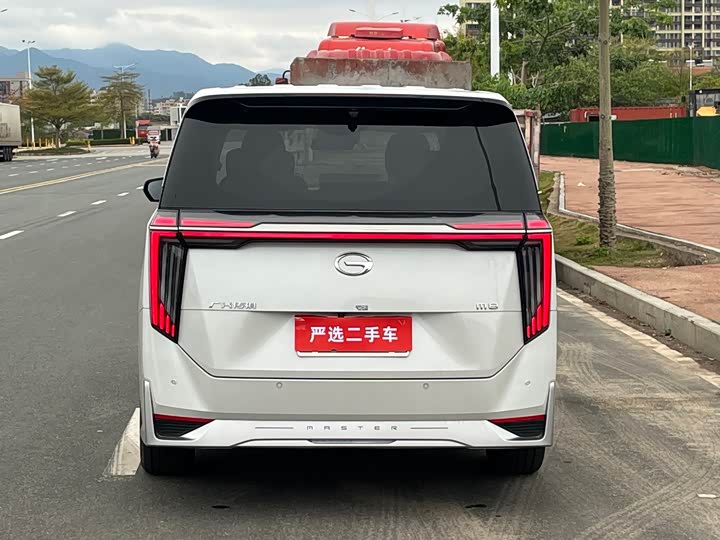 صورة 5 - GAC Trumpchi M8