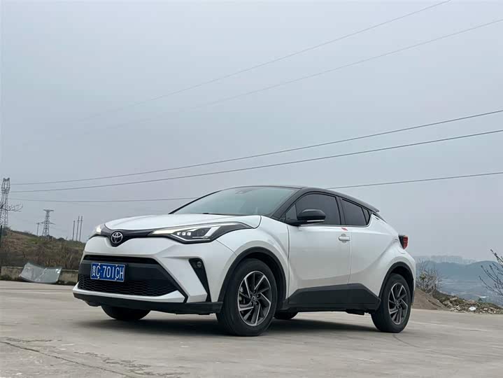 Photo 1 - Toyota C-HR