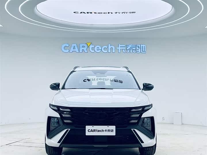 Photo 3 - Hyundai Tucson L