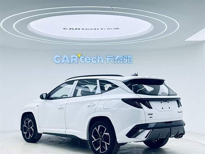 Photo 7 - Hyundai Tucson L