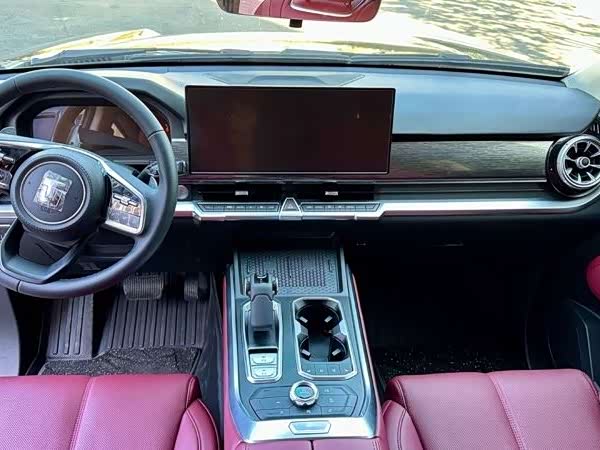 Фото 3 - Tank 400