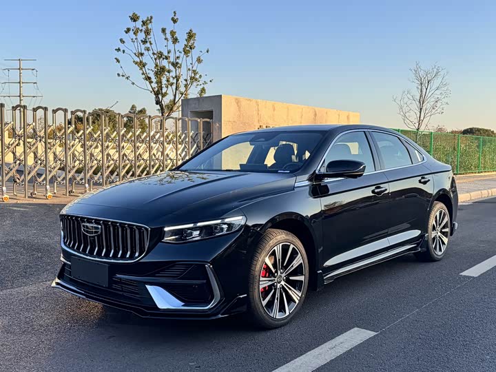 Фото 1 - Geely Preface