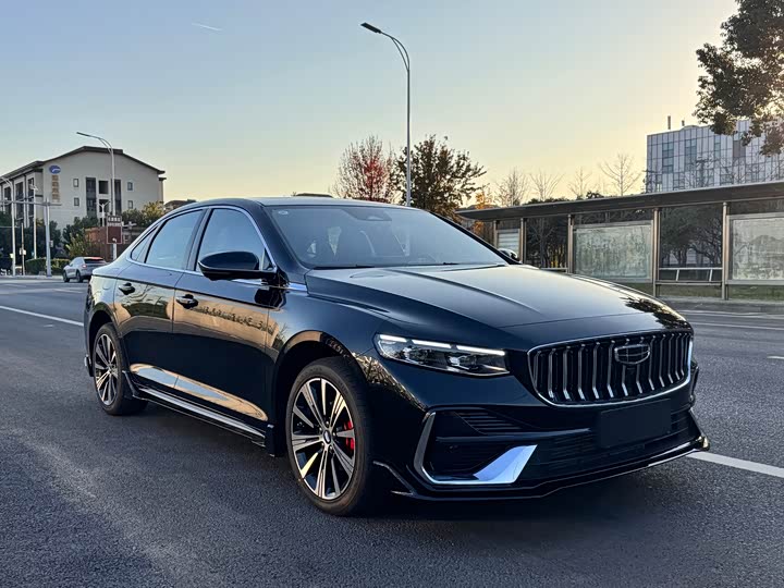 Фото 3 - Geely Preface