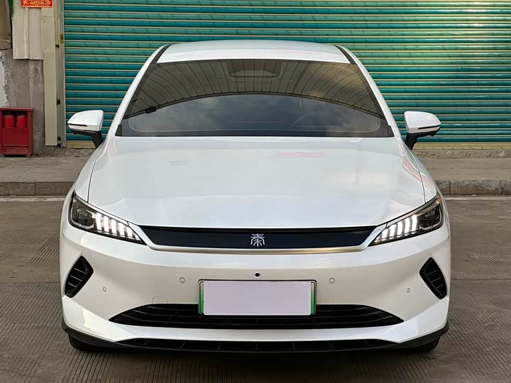 Фото 3 - BYD Qin Plus