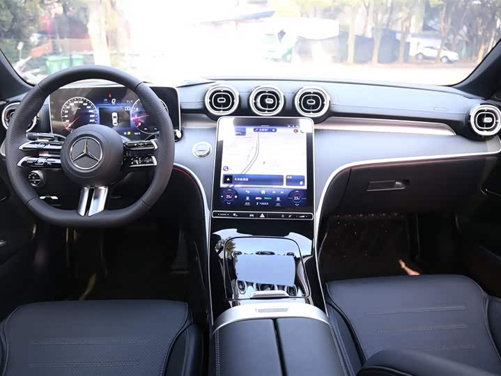 Фото 5 - Mercedes-Benz C-Class