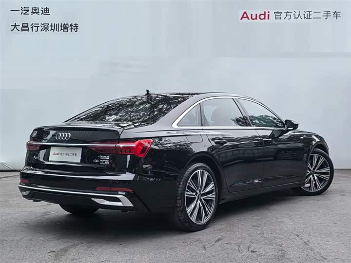 Фото 5 - Audi A6L