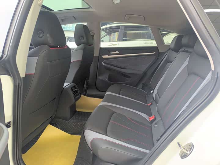 Volkswagen Lamando L 2024 2024款 凌渡L 280TSI DSG炫辣版