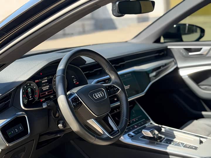 Audi A6L 2021 2021款 45 TFSI 臻选动感型