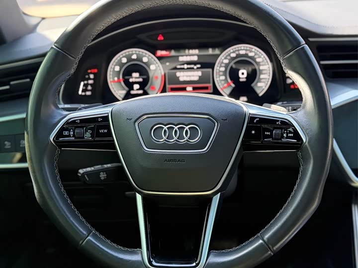 Audi A6L 2021 2021款 45 TFSI 臻选动感型