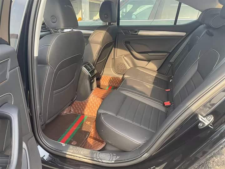Skoda Superb 2024 2024款 TSI280 DSG尊享版