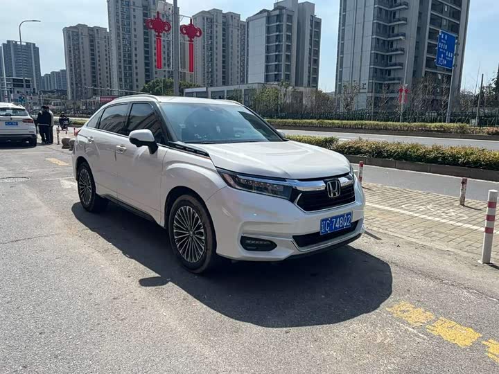 Фото 3 - Honda Avancier