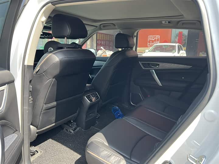 Фото 7 - Honda Avancier