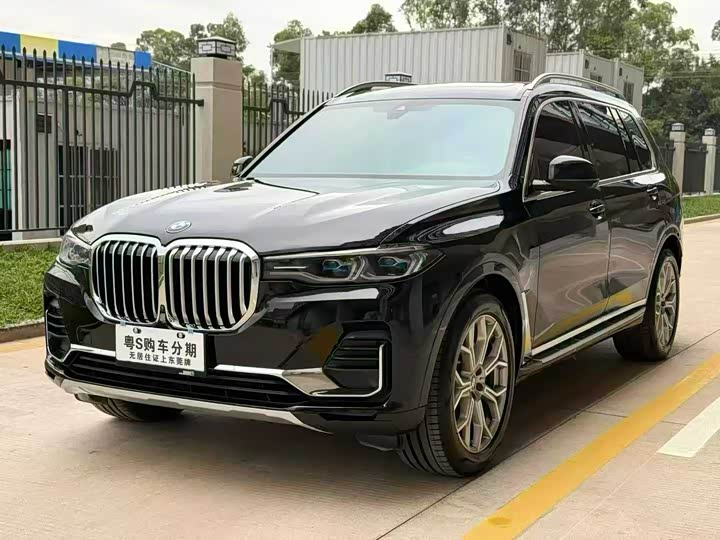 Фото 3 - BMW X7