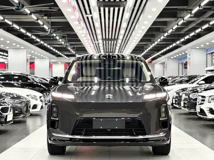 Nio ES8 2026 2026款 六座行政豪华版