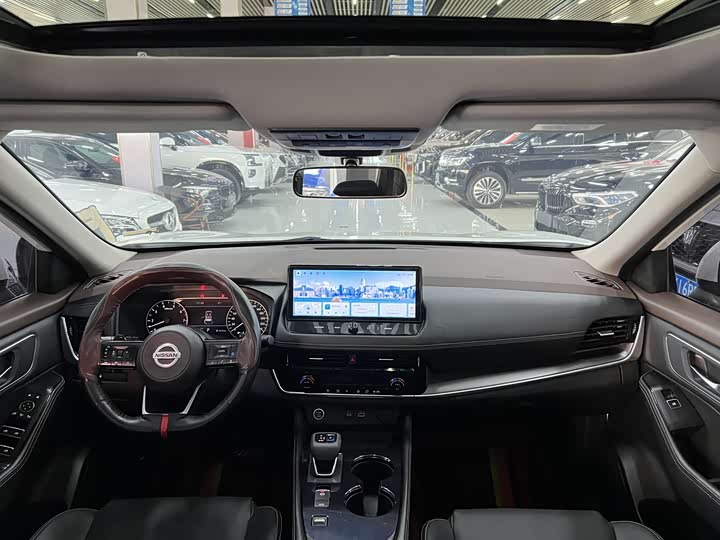 Фото 5 - Nissan X-Trail