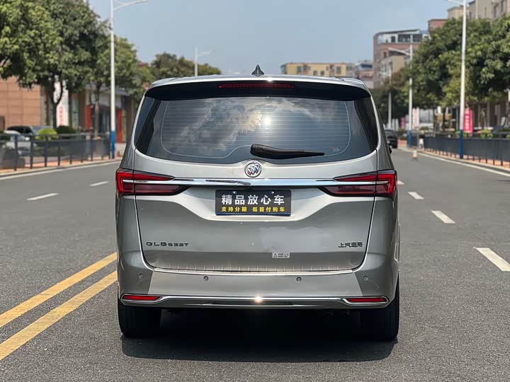 Фото 5 - Buick GL8 ES