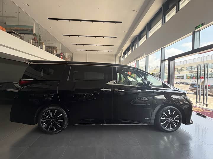 Toyota Alphard 2024 2024款 双擎 2.5L 尊贵版