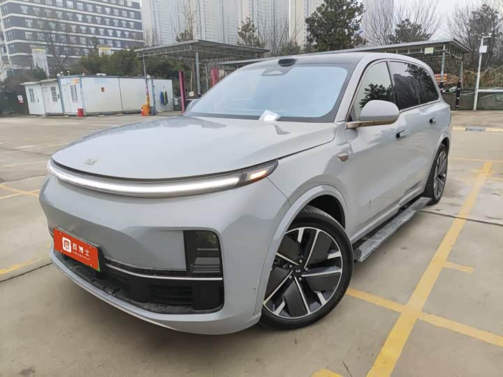 Фото 1 - LiXiang L9