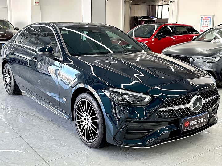 Фото 2 - Mercedes-Benz C-Class