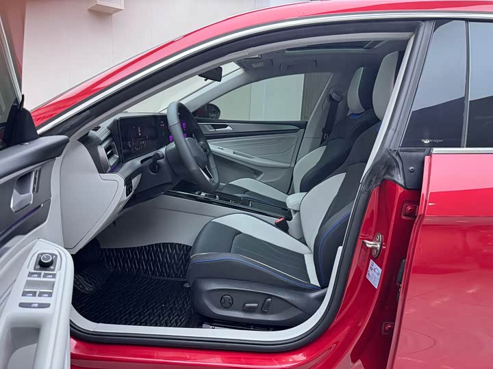 Volkswagen Lamando L 2022 2022款 凌渡L 280TSI DSG酷辣版